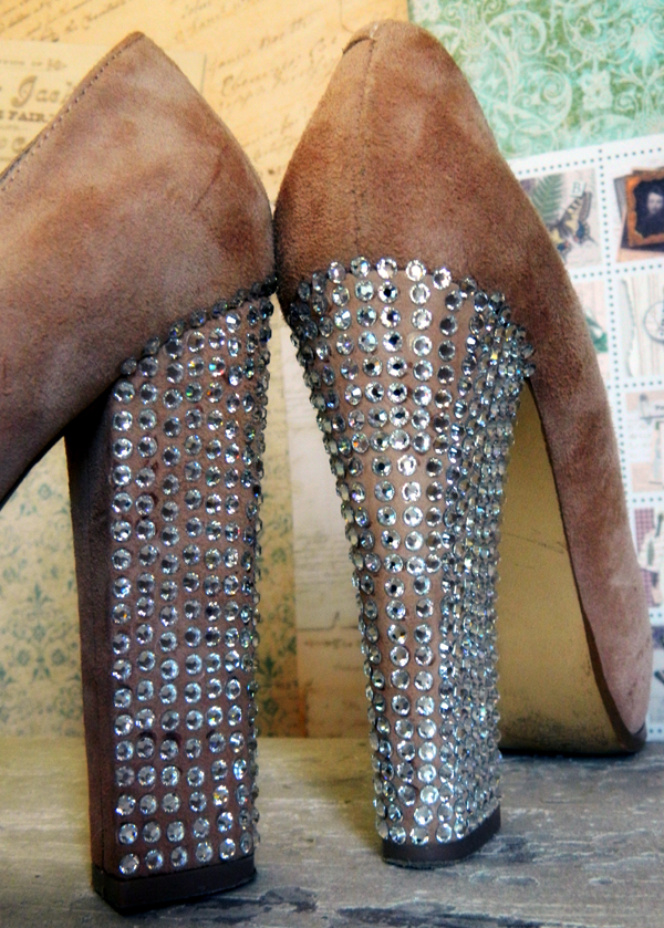 How to Bling Shoes 8